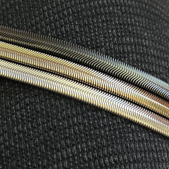 Herringbone 3 Strand Tricolor Gold Silver and Black Chain Necklace Layered - Picture 5 of 10